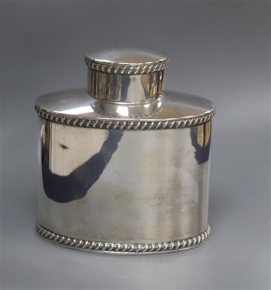 A late Victorian silver oval tea caddy, Goldsmiths & Silversmiths Co Ltd, London, 1895, 9.5 oz.